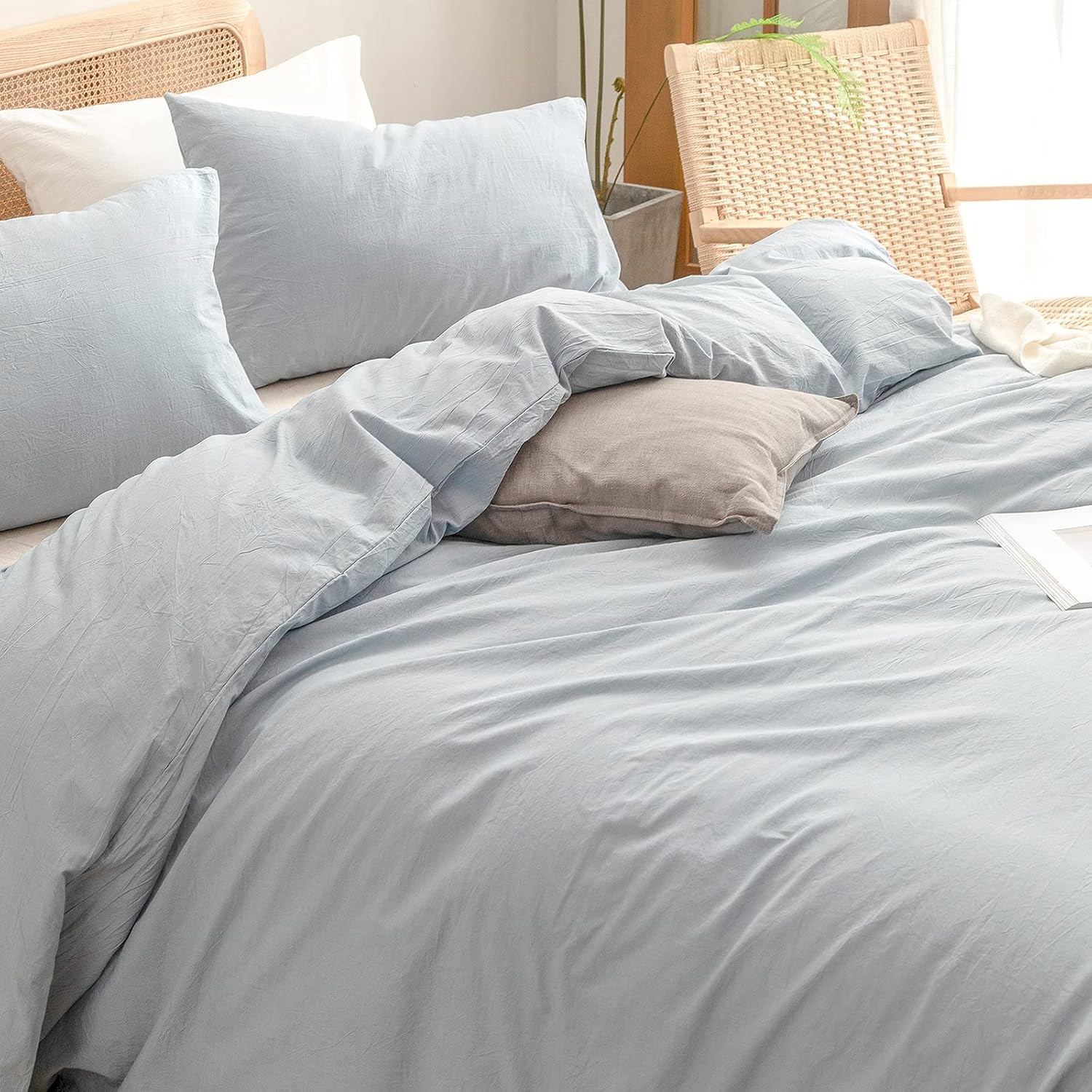 Cornflower Blue Washed Duvet Cover - Image 2
